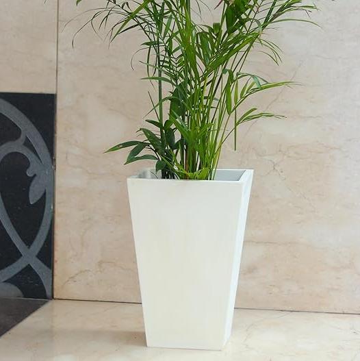 The Plant Nook Planter