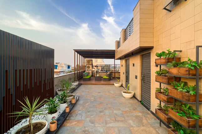 Mr. Ramesh Bhalla | Terrace Garden | New Delhi